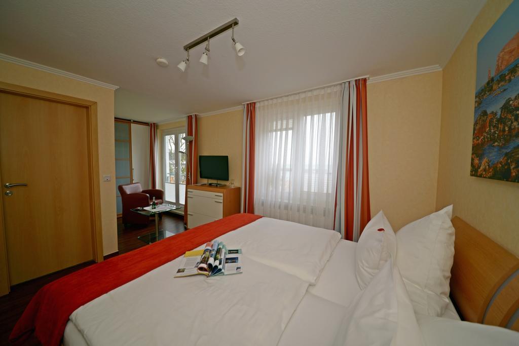 Aqua Marina Hotel Heligoland Exterior foto